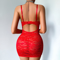 Robe sexy Hera rouge ajourée transparente en dentelle florale à bretelles croisées, ornée d'un nœud, avec armatures, sculptante et dos nu