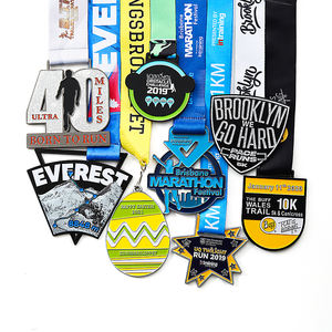 Fabricant Médaille personnalisée 3D <span class=keywords><strong>Namel</strong></span> Logo Médailles en métal en alliage de zinc Or Argent Cricket Basketball Football américain Médailles de football - Product Image 5