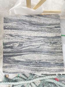 แผ่นหินแกรนิตสีเทาอ่อนขนาดใหญ่ ลายคลื่นทันสมัย หินธรรมชาติ เป็นมิตรกับสิ่งแวดล้อม สำหรับลานบ้าน ขัดเงา ทรายพ่น - Product Image 2