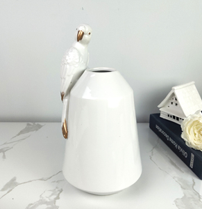 <span class=keywords><strong>Vase</strong></span> à fleurs en céramique avec bourgeon d'oiseau en plumes dorées, décoration de table, design créatif européen - Product Image 1