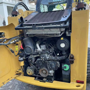 Chargeuse sur pneus compacte Caterpillar CAT 246C/246D/277C/289D/299 d'occasion en bon état, 3 tonnes, moteur, faible nombre d'heures de travail, en stock - Product Image 2