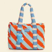 Sac à dos pour animaux de compagnie respirant et portable en nylon rembourré, imprimé à rayures, avec logo et taille personnalisables, en forme de petit chien, à fermeture ouverte, pour usage extérieur