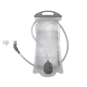 Bolsa de Agua OEM/ODM de 2L, 2.5L, 3L, Fabricada en EVA, PEVA, TPU, Libre de BPA, Depósito de Hidratación, Bolsa de Agua para Bicicleta, Vejiga de Hidratación - Product Image 1