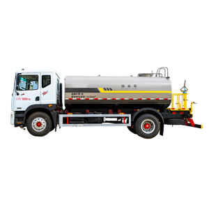 東風4X2 12立方メートル 165馬力/200馬力 水槽車/水運車 - Product Image 2