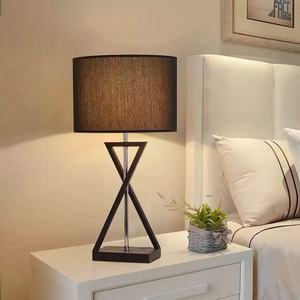 <span class=keywords><strong>Lampadaire</strong></span> Sablier Moderne Minimaliste de Luxe Léger pour Hôtel, Salon, Chambre à Coucher, Décoration Artistique Ins - Product Image 3