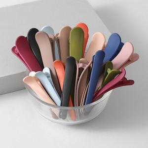Pinces à cheveux en forme de bec de canard de couleur bonbon, 12 cm, en résine plastique, à bout pointu, pour femmes, usage quotidien - Product Image 1