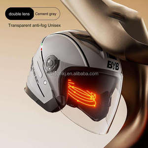 Dernier modèle de casque <span class=keywords><strong>moto</strong></span> demi-face en ABS avec double visière, respirant, toutes saisons, accessoires pour scooter, équipement de réglage, vente en gros - Product Image 3