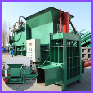 Empacadoras agrícolas cuadradas de almacenamiento verde completamente automáticas nuevas con motor de motor para alimentación de heno de paja - Product Image 6