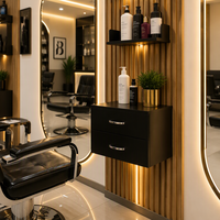 Aménagement de l'intérieur d'un salon de beauté moderne, station de coiffure, réception, mobilier de salon
