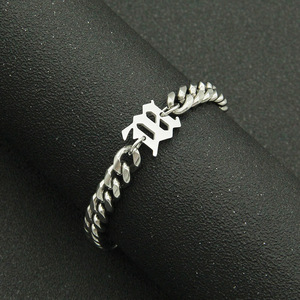Bracelet Initial Gothique Linfor pour Hommes et Femmes, Chaîne Cubaine Lourde en Acier Inoxydable Argenté, Personnalisable, Style Vieil Anglais Hip Hop - Product Image 2