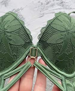 Conjunto de Brasier con Aros y Push-Up de Encaje Sexy para Mujer WanBao con Apliques de Letras para Chicas Jóvenes - Lencería Diaria sin Costuras - Product Image 3