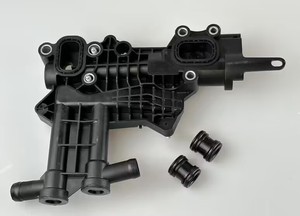 NOUVELLES PIÈCES AUTO REFROIDISSEUR D'HUILE BASE A6261800011 6261800011 pour <span class=keywords><strong>MERCEDES</strong></span> W205 C200 D 1.6 DCI RENAULT <span class=keywords><strong>TALISMAN</strong></span> KADJAR - Product Image 4