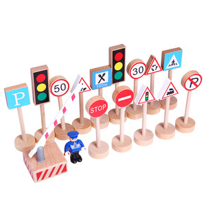 Jeu éducatif Montessori <span class=keywords><strong>de</strong></span> <span class=keywords><strong>signalisation</strong></span> <span class=keywords><strong>routière</strong></span> en bois pour enfants, 16 pièces, jeu <span class=keywords><strong>de</strong></span> sécurité <span class=keywords><strong>routière</strong></span> pour enfants - Product Image 3