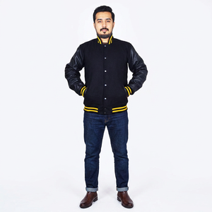 Blouson universitaire bleu clair pour homme avec col montant, manches en laine/viscose, broderie personnalisée du logo sur le devant, idéal pour la vente en gros - Product Image 1