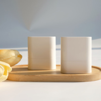Bouteille de baume déodorant vide à rotation du fond en plastique 10G 15G 20G personnalisée