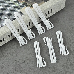 Factory Supply White Adjust Plastic <strong>Curtain</strong> <strong>Hooks</strong> <strong>With</strong> 7cm &amp; 8.5cm Width Accessories - Product Image 2