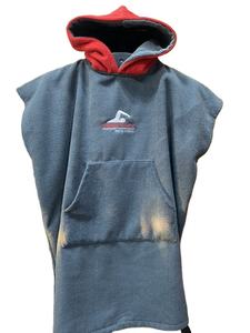 Poncho <span class=keywords><strong>de</strong></span> surf personalizado Toalla con capucha <span class=keywords><strong>de</strong></span> bambú reciclado Bata <span class=keywords><strong>de</strong></span> cambio suave Toalla <span class=keywords><strong>de</strong></span> playa con capucha Poncho <span class=keywords><strong>de</strong></span> surf - Product Image 4