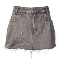Damen Y2K High-Waist Loose Denim Minirock aus 100% Baumwolle mit mittlerer Vintage-Waschung, Nieten und Raffungen für High-Street-Marken