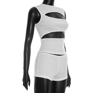 Viviblook J26ST068 Conjunto de Verano para Mujer, Top Corto sin Mangas con Cuello Redondo y Pantalones Cortos, Dos Piezas en Color Sólido - Product Image 4