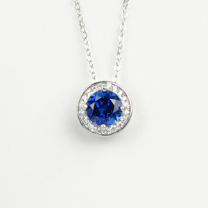 จี้เพชรทรงกลมเงินแท้ 925 ประดับไพลิน สร้อยคอหรูหราแบบเรียบง่าย - Product Image 1