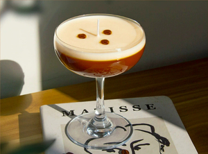 Vela Aromática de Lujo con Aroma a Café Americano Helado y Martini, Vela de Cera en Vaso para Aromaterapia - Product Image 5