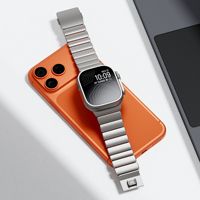 Bracelet en acier inoxydable avec fermoir magnétique de luxe, bracelet en silicone pour Apple Series 11 10 9 8 7 6 5 SE 46 49 mm