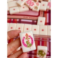 Luxuriöses Wild Mare Desert Rose Mahjong-Set mit 160 Steinen, handgefertigt aus Acryl, Designer-Kollektion für festliche Schachspiele