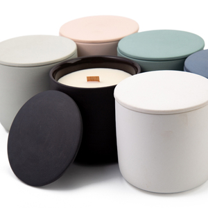 AIKUN Fournisseur d'usine de pots en céramique de luxe à marque privée, bougies en cire de soja, bougies personnalisées avec logo de marque - Product Image 2