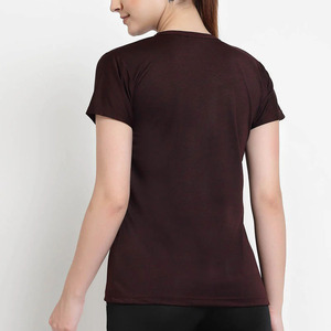 T-shirt personnalisé pour femme, coupe ajustée, haute qualité, prix abordable, style hip-hop, séchage rapide, manches courtes, idéal pour la gym - Product Image 3