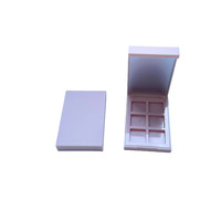 Boîte d'emballage en plastique ABS mat rectangulaire à fermeture à clapet personnalisée pour cosmétiques, fard à paupières six couleurs