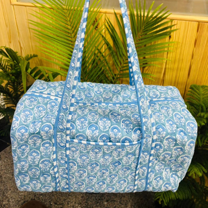 กระเป๋าโท้ทผ้าฝ้ายพรีเมียมลายดอกไม้  แบบสะพายไหล่  ซักได้ เป็นมิตรกับสิ่งแวดล้อม เหมาะสำหรับโยคะ ช้อปปิ้ง ไปทะเล  แบบโบโฮ  และใช้เป็นกระเป๋าเดินทางช่วงสุดสัปดาห์ - Product Image 1