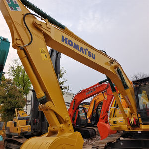 Excavadora Komatsu PC200-8 Usada, Modelo 2022, Buen Estado, Original de Japón, 20 Toneladas, Motor y Transmisión Originales, Bomba Hidráulica PLC - Product Image 2