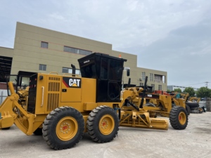 รถเกรดเดอร์ CAT 140H มือสอง ราคาพิเศษ พร้อมอุปกรณ์ริปเปอร์หลัง ระบบไฮดรอลิกที่เสถียร รถเกรดเดอร์ Caterpillar มือสองพร้อมใช้งาน - Product Image 1