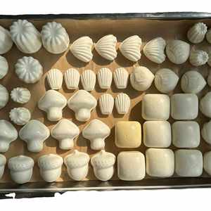 ของเล่นบีบคลายเครียดเนื้อนุ่ม ยืดหยุ่น กลิ่นขนมปังนม สำหรับเด็กอายุ 5-7 ปี ขายส่ง - Product Image 1