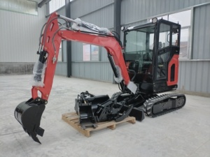 จัดส่งฟรีในสหภาพยุโรป รถขุดขนาดเล็ก TITAN 3.5 ตัน ได้รับการรับรองมาตรฐาน EPA เครื่องขุดตีนตะขาบสำหรับเครื่องยนต์ประสิทธิภาพสูง - Product Image 2