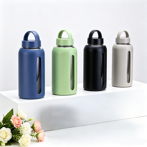 Bottiglia d'Acqua in Vetro Borosilicato Satinato Personalizzabile con Colore e Logo, Senza BPA, con Custodia in Silicone - Product Image 1