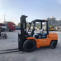 Chariot élévateur diesel Toyota 8FD50N d'occasion de 5 tonnes avec hauteur de levage de 3000-6000 mm à vendre