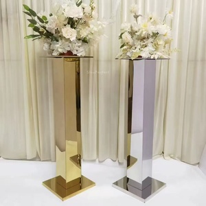 Bandeja de cristal y metal de estilo europeo moderno, decoración de mesa, centro de mesa para exhibir postres, soporte para pastel de boda. - Product Image 1