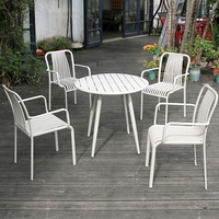 Ensemble table et chaises colorées d'extérieur, terrasse, chaises en alliage d'aluminium imperméables, meubles de table et chaises pour restaurant