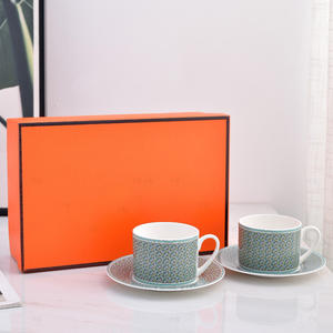 Ensemble de 2 tasses et soucoupes en céramique style nordique moderne, en porcelaine fine (Bone China), pour thé au lait, idéal pour la décoration intérieure du salon - Product Image 4