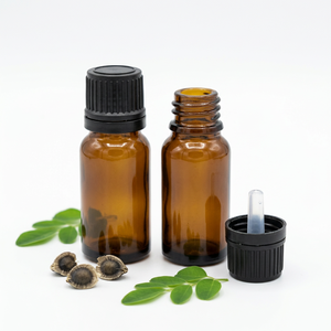 Fournisseur d'huile essentielle de Moringa de qualité supérieure sous marque privée et emballage personnalisé - Product Image 1