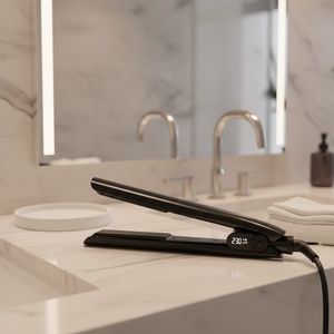 Plancha <span class=keywords><strong>de</strong></span> Pelo <span class=keywords><strong>El</strong></span>éctrica Iónica Personalizable al por Mayor con Recubrimiento <span class=keywords><strong>de</strong></span> Turmalina OEM para <span class=keywords><strong>Cabello</strong></span> Dañado - Product Image 1