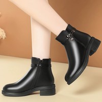 Vente en gros de bottines noires de bonne qualité pour femmes chaussures confortables en fourrure avec fermeture éclair pour femmes