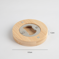 Stock du fabricant 2 en 1 Ouvre-bouteille de boissons rond en bois fait main pour la cuisine, ouvre-bouteille de bière avec logo personnalisé