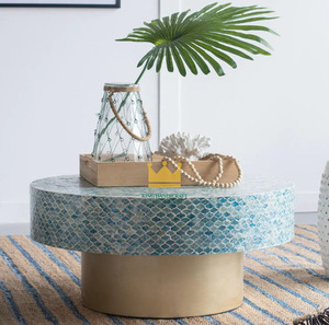 Mesa de Centro Decorativa de Estilo Nórdico Moderno Hecha a Mano con Tapa de Nácar y Marco de Madera para Sala de Estar - Product Image 4