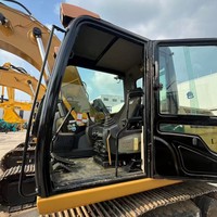 Excavatrice sur chenilles Caterpillar 313D2GC d'occasion très demandée, 13 tonnes, faible nombre d'heures de fonctionnement, système hydraulique stable pour les travaux de rénovation routière