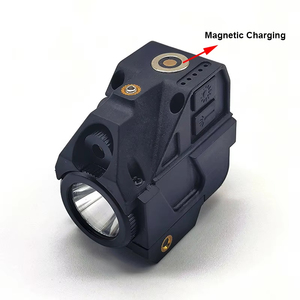 Nuova Torcia Laser in Lega di Alluminio, Portatile e Resistente, con Mirino Integrato, Ricarica Magnetica, Laser Rosso/Verde - Product Image 3