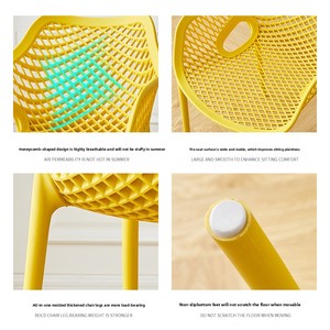 <span class=keywords><strong>Chaise</strong></span> <span class=keywords><strong>scandinave</strong></span> moderne d'extérieur et d'intérieur avec accoudoirs, dossier épaissi, finition café ajourée, empilable, pour la maison et le bureau - Product Image 4