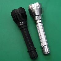 Lampe torche LED de sécurité, super lumineuse, 4200 lumens, batterie rechargeable 26650, lampe torche LED d'autodéfense