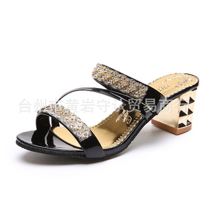Vendita all'Ingrosso di Scarpe da <span class=keywords><strong>Donna</strong></span> alla Moda, <span class=keywords><strong>Sandali</strong></span> Estivi in Pelle con Strass e Motivo a Spina di Pesce, <span class=keywords><strong>Taglie</strong></span> <span class=keywords><strong>Grandi</strong></span> - Product Image 6